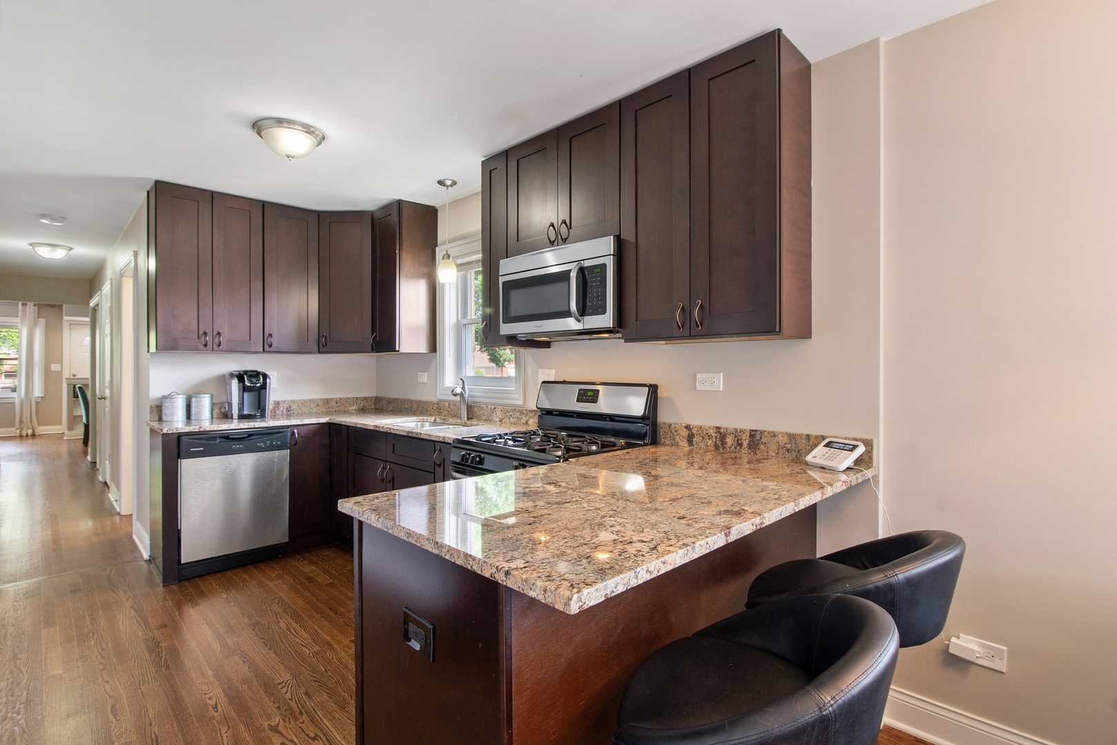 5702 South Austin Avenue Chicago, IL 60638 - Photo 7 of 16