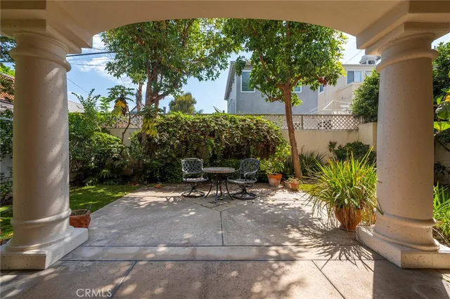 $10,000 | 1300 Elm Avenue, Manhattan Beach, CA 90266