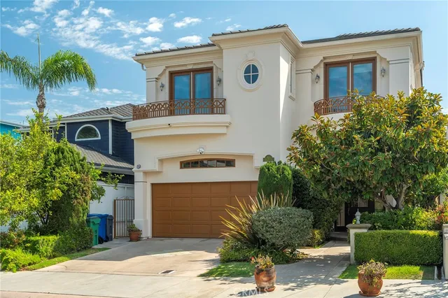 $10,000 | 1300 Elm Avenue, Manhattan Beach, CA 90266