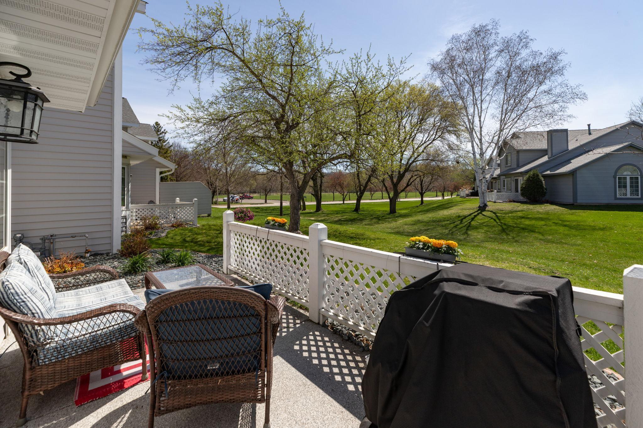 2811 Riverwood Lane Northwest Rochester, MN 55901 - Photo 29 of 33