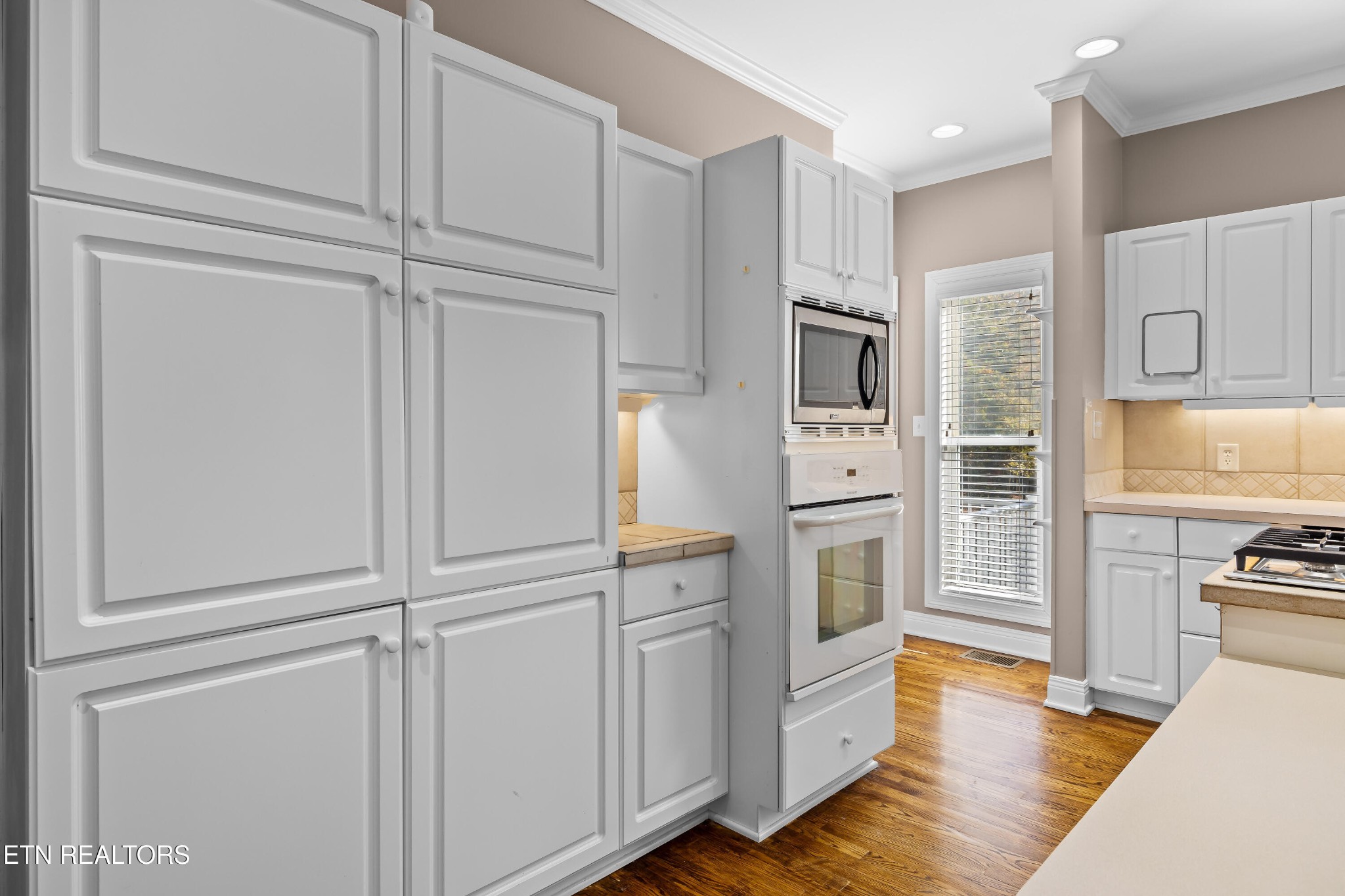216 Peninsula Road Harriman, TN 37748 - Photo 12 of 46 Gallery Image 12