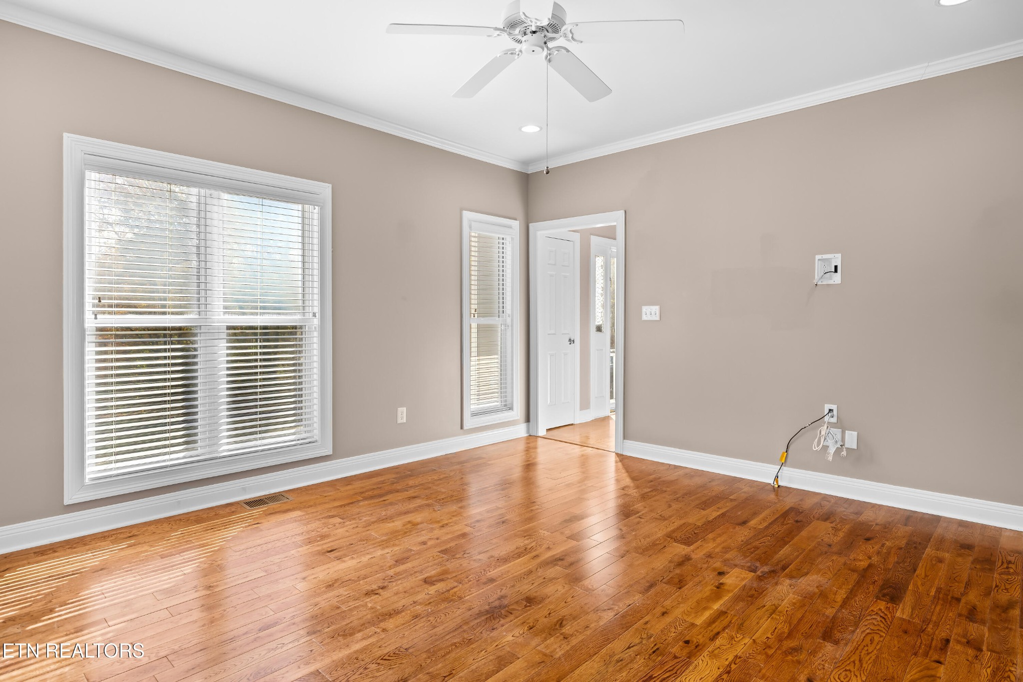 216 Peninsula Road Harriman, TN 37748 - Photo 18 of 46 Gallery Image 18