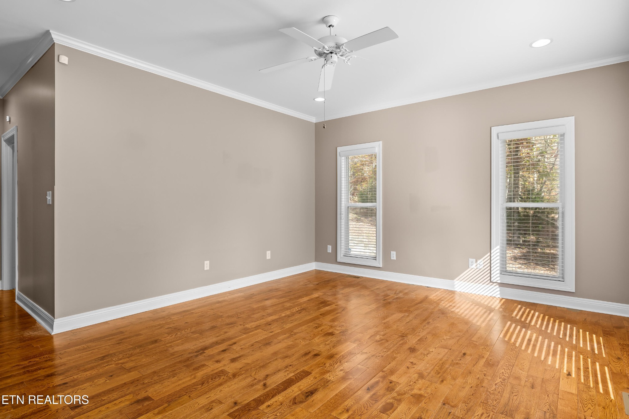 216 Peninsula Road Harriman, TN 37748 - Photo 19 of 46 Gallery Image 19