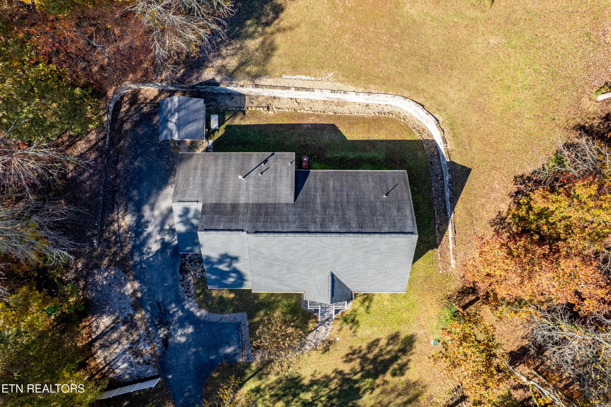 216 Peninsula Road Harriman, TN 37748 - Photo 40 of 46 Gallery Image 40