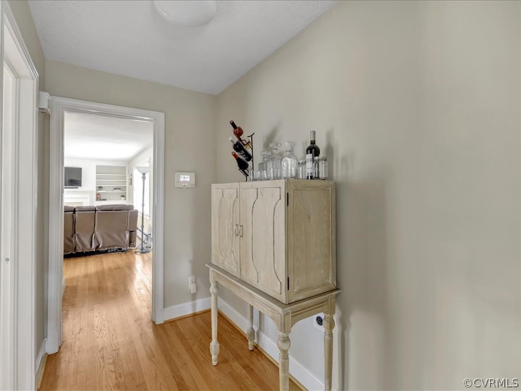 4232 Randolph Road Chesterfield, VA 23236 - Photo 11 of 31 Hallway leading to Kitchen