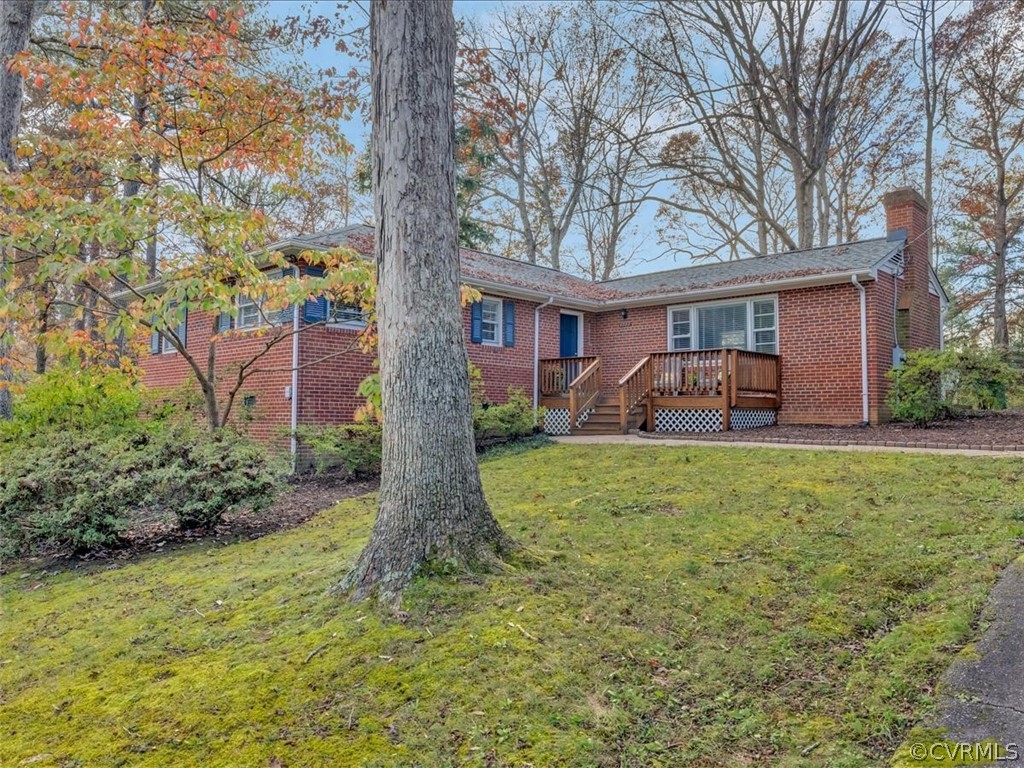 4232 Randolph Road Chesterfield, VA 23236 - Photo 2 of 31 Brick exterior, front porch, paved driveway
