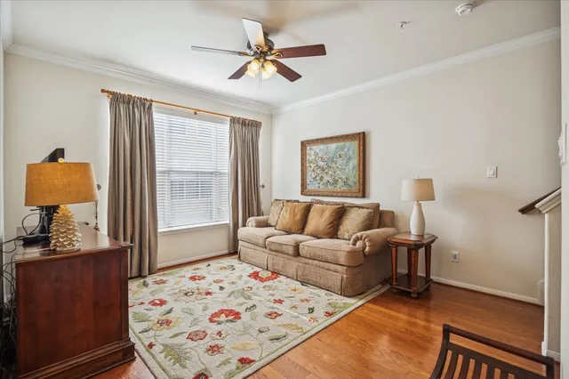 $315,000 | 12707 Boheme Drive, Unit 1304, Houston, TX 77024