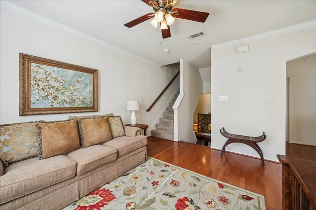 $315,000 | 12707 Boheme Drive, Unit 1304, Houston, TX 77024