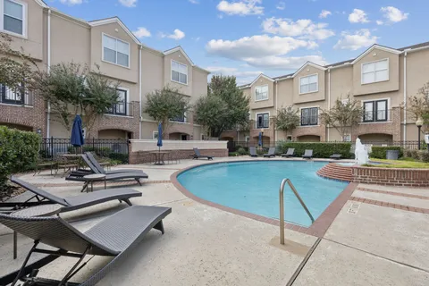 $315,000 | 12707 Boheme Drive, Unit 1304, Houston, TX 77024