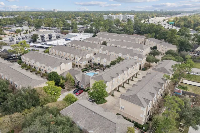 $315,000 | 12707 Boheme Drive, Unit 1304, Houston, TX 77024