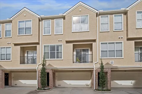 $315,000 | 12707 Boheme Drive, Unit 1304, Houston, TX 77024