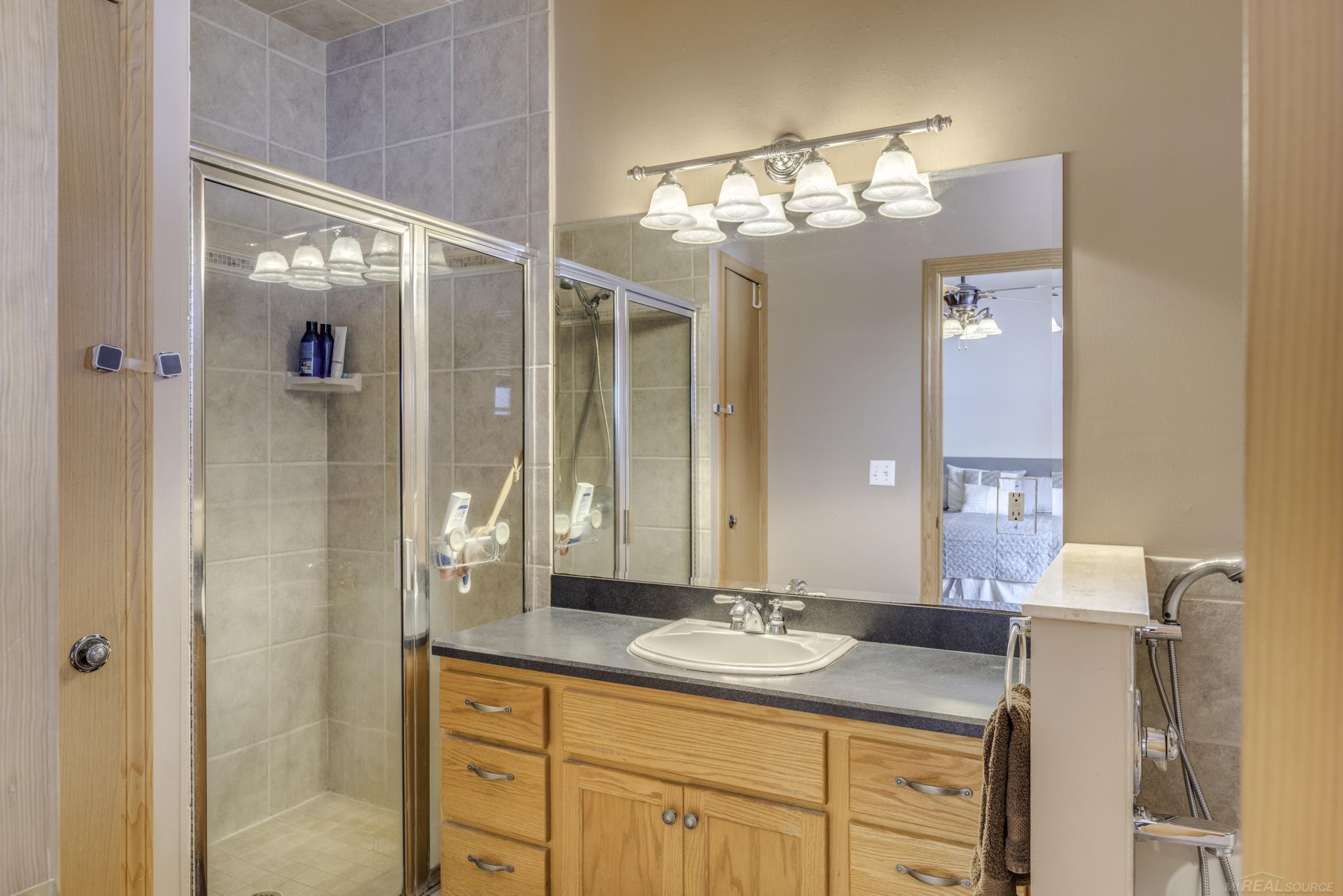 13540 Gilbert Road Allenton, MI 48002 - Photo 19 of 53 50165612-43eb7535-9bc1-4cec-afd0-7be6b702ab88.JPG