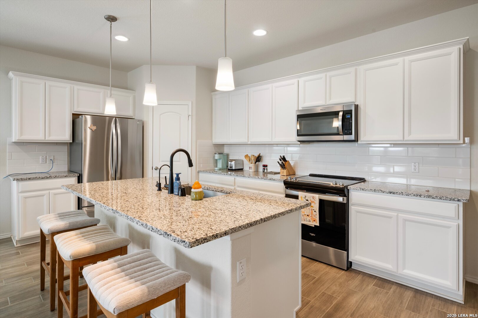 4047 Wild Bloom Road Seguin, TX 78155 - Photo 14 of 29 Gallery Image 14