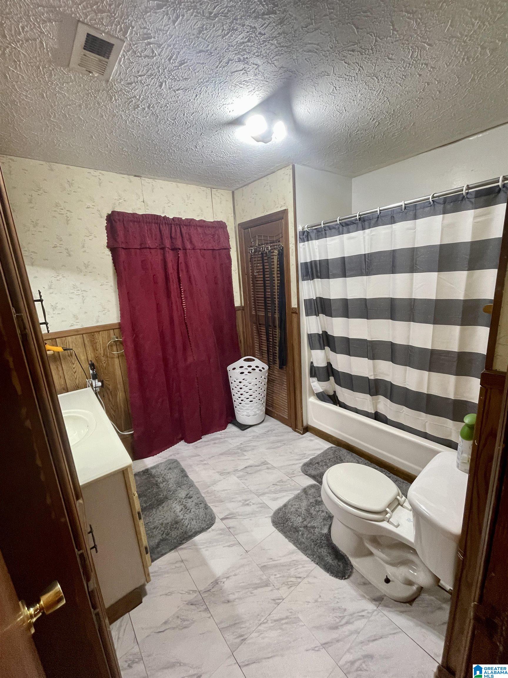 104 Higgins Street Talladega, AL 35160 - Photo 17 of 19