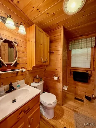 $369,900 | 3114 Potter Road, Osceola, NY 13437