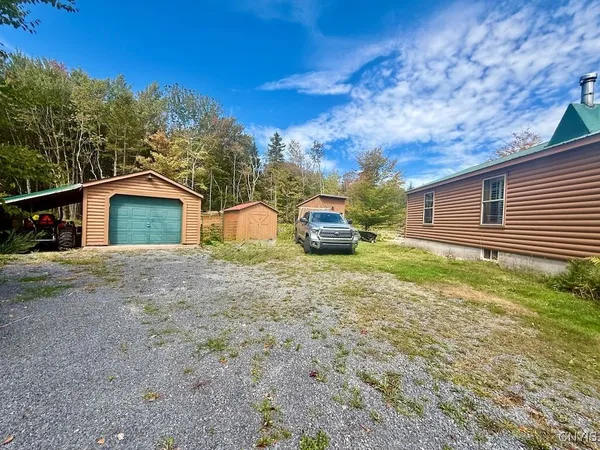 $369,900 | 3114 Potter Road, Osceola, NY 13437