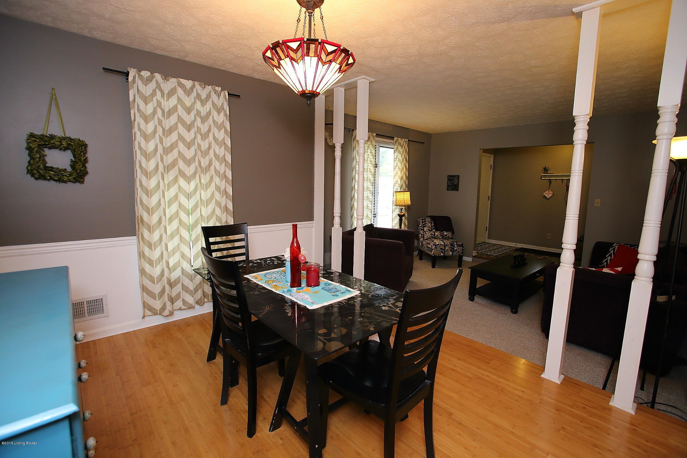 8137 Rochelle Road Louisville, KY 40228 - Photo 8 of 33 Dining Room