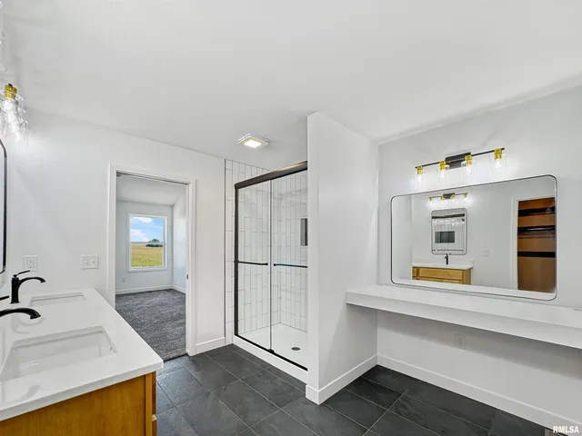 $524,900 | 1621 Rustic Oak Drive, Washington, IL 61571