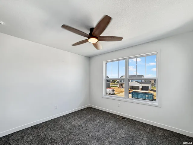 $524,900 | 1621 Rustic Oak Drive, Washington, IL 61571