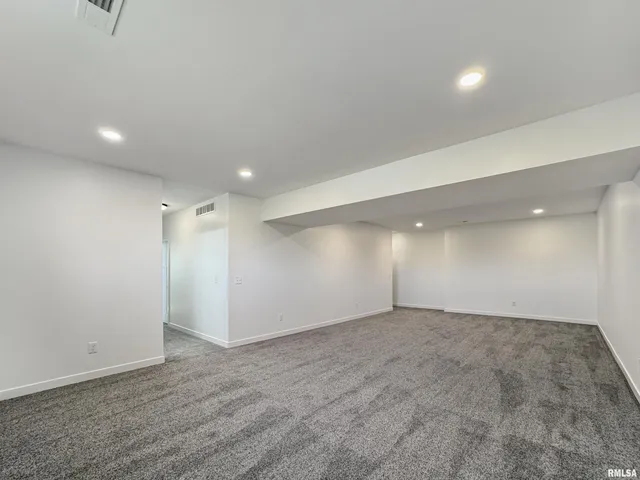 $524,900 | 1621 Rustic Oak Drive, Washington, IL 61571