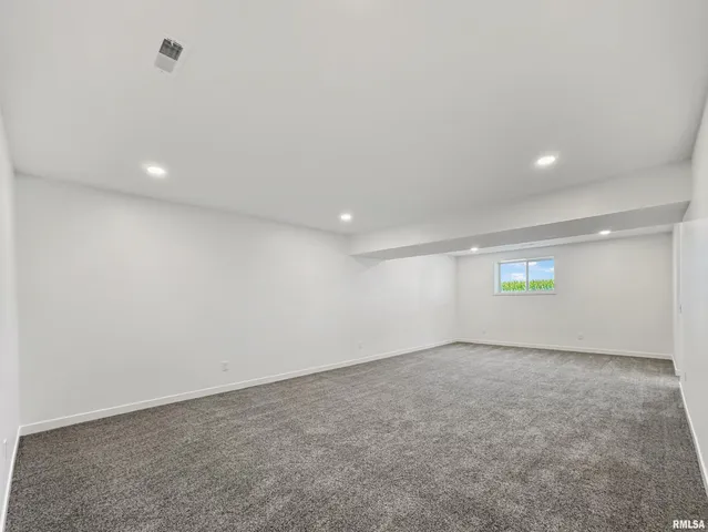 $524,900 | 1621 Rustic Oak Drive, Washington, IL 61571