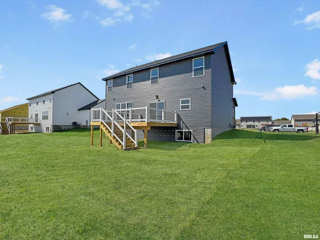 $524,900 | 1621 Rustic Oak Drive, Washington, IL 61571