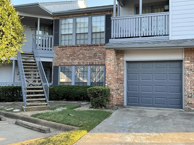 $305,000 | 3101 Townbluff Drive, Unit 423, Plano, TX 75075