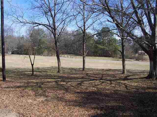 130 Cherokee Road Belton, SC 29627 - Photo 8 of 8 Gallery Image 8