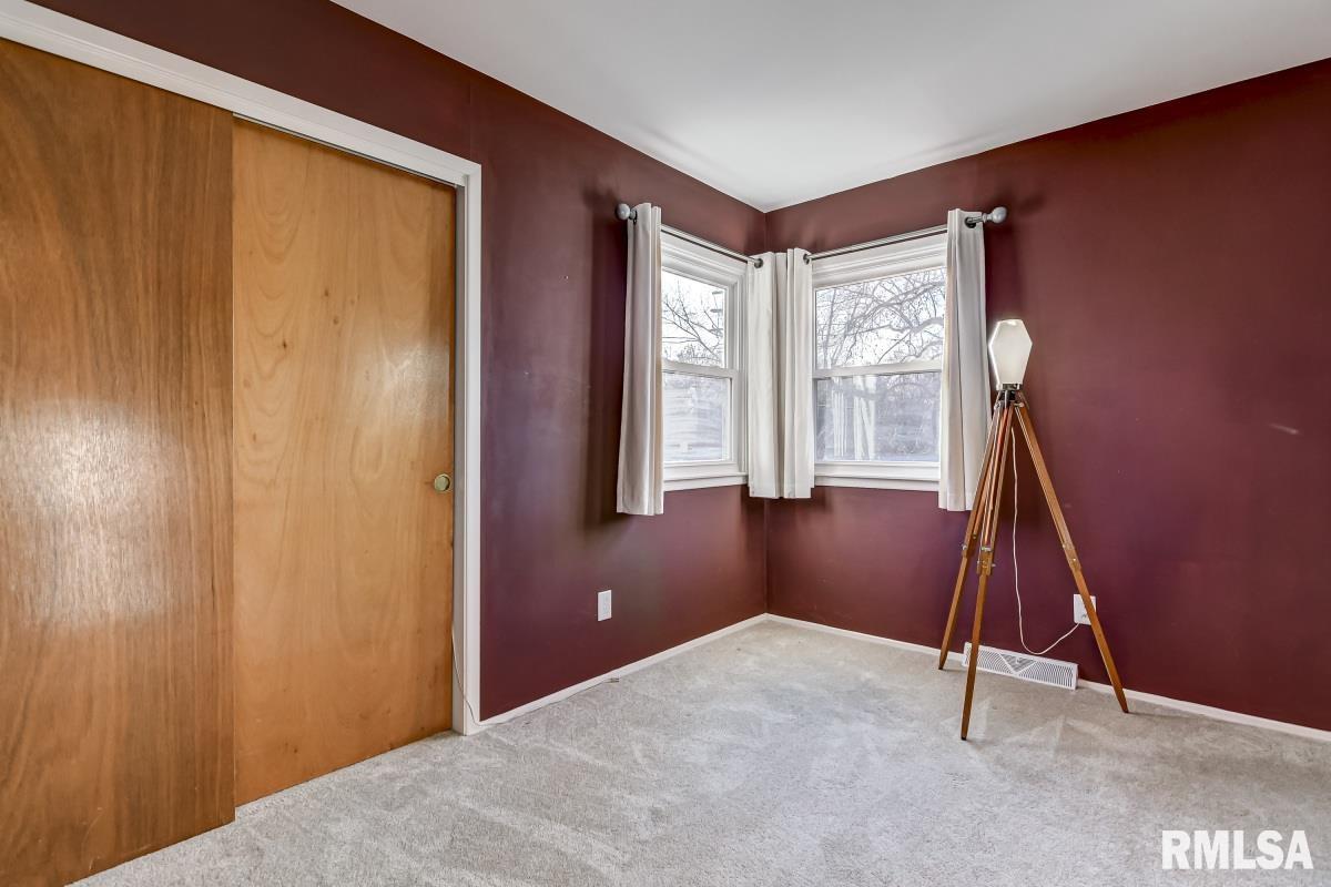 1712 West Governor Street Springfield, IL 62704 - Photo 18 of 39 Gallery Image 18