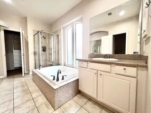 $3,250 | 5110 Shadow Breeze Lane, Katy, TX 77494