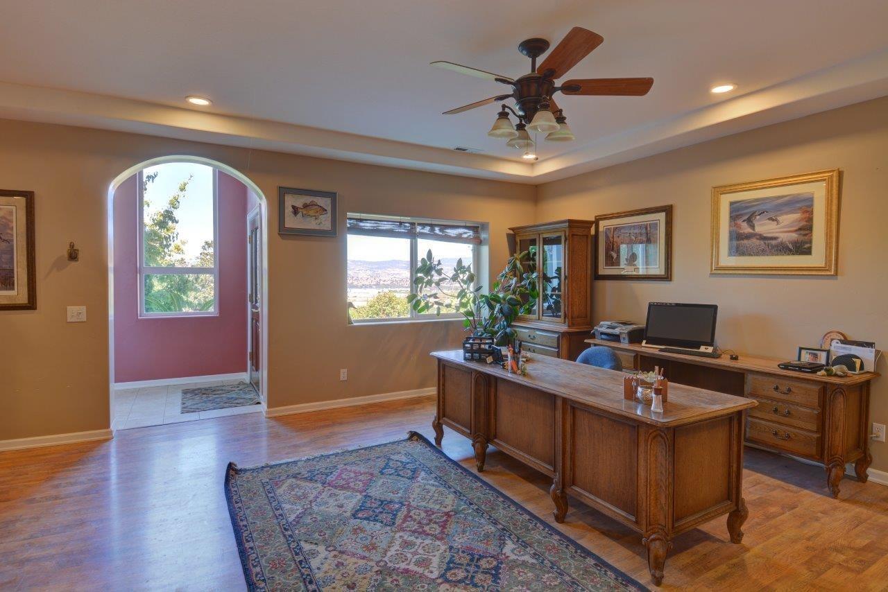 671 South Stage Road Medford, OR 97501 - Photo 14 of 34 Additional Photo