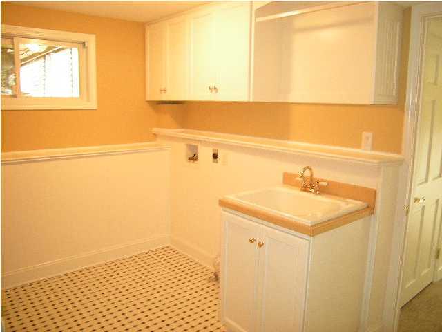 6216 Innes Trace Road Louisville, KY 40222 - Photo 13 of 19 Additional Photo