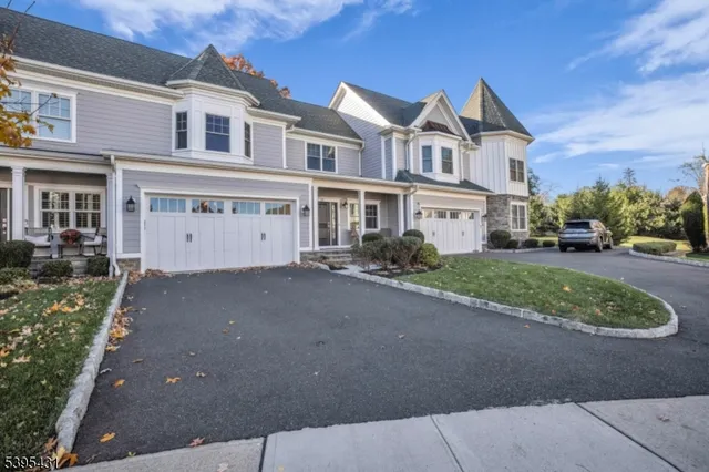 $1,269,000 | 22 Park View Drive, Warren, NJ 07059