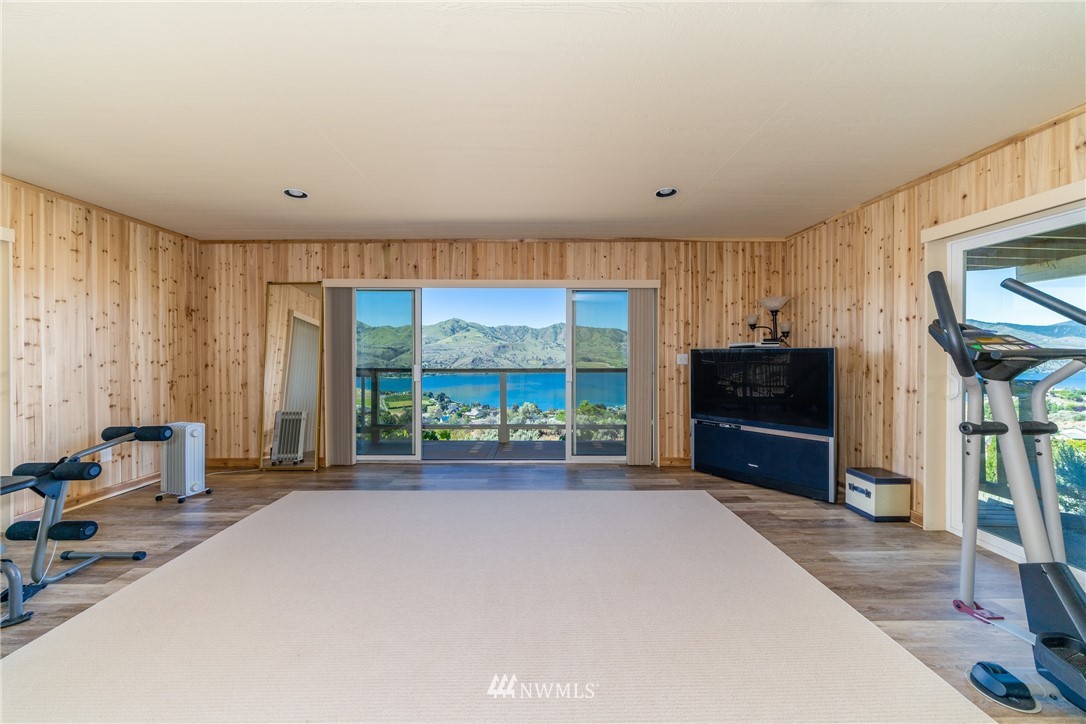120 Pinnacle Place Chelan, WA 98816 - Photo 18 of 25