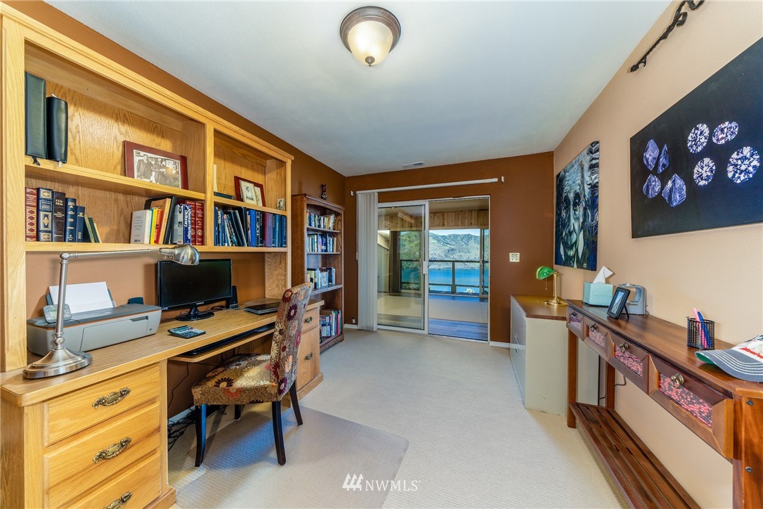 120 Pinnacle Place Chelan, WA 98816 - Photo 19 of 25
