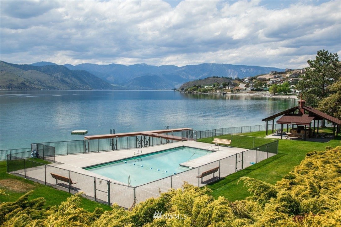 120 Pinnacle Place Chelan, WA 98816 - Photo 21 of 25