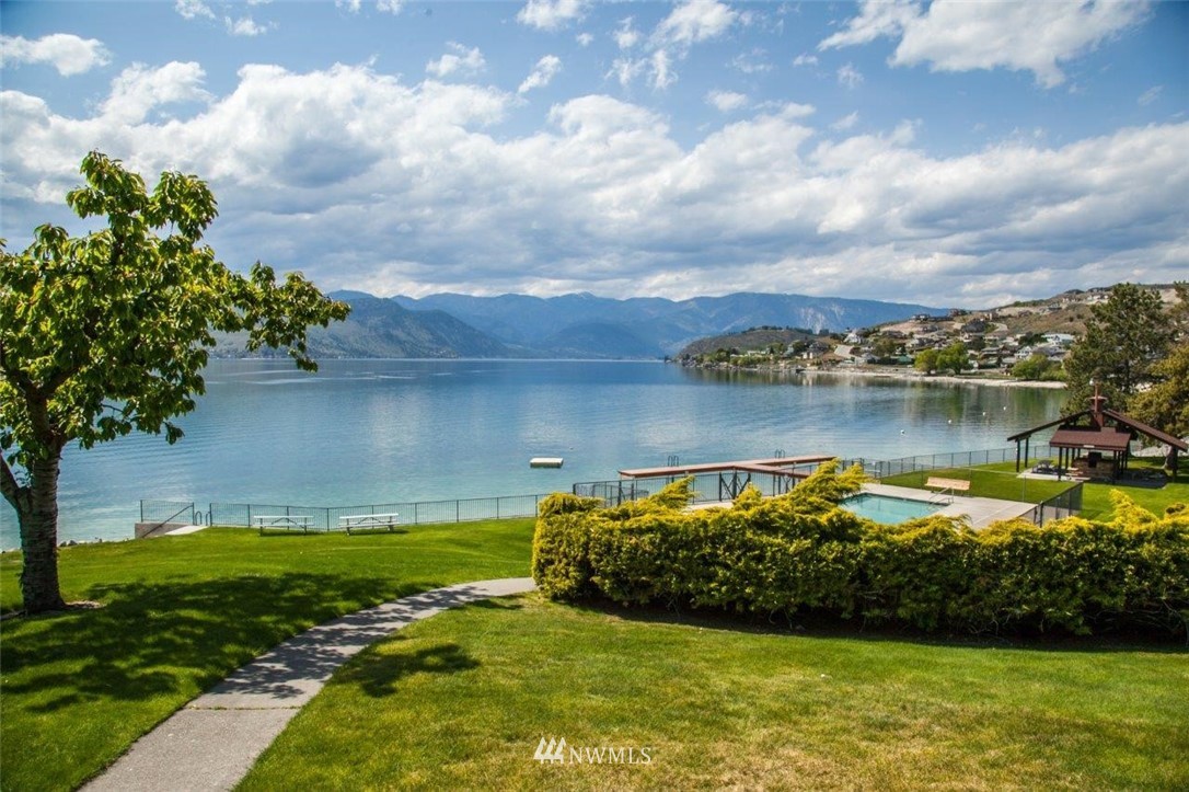 120 Pinnacle Place Chelan, WA 98816 - Photo 22 of 25