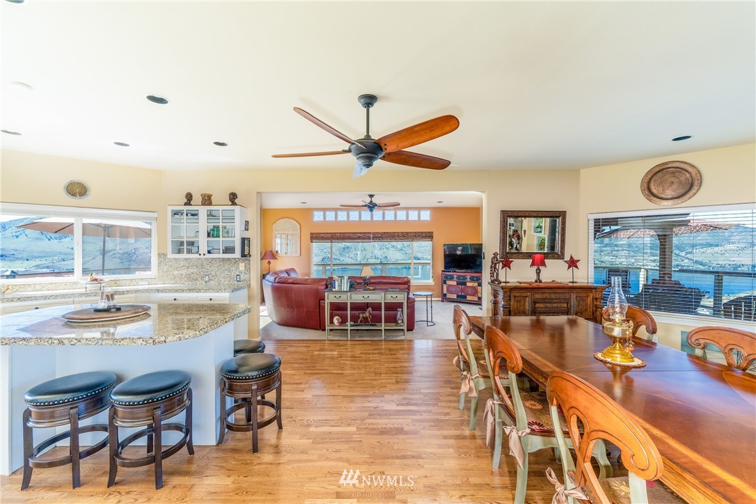 120 Pinnacle Place Chelan, WA 98816 - Photo 9 of 25