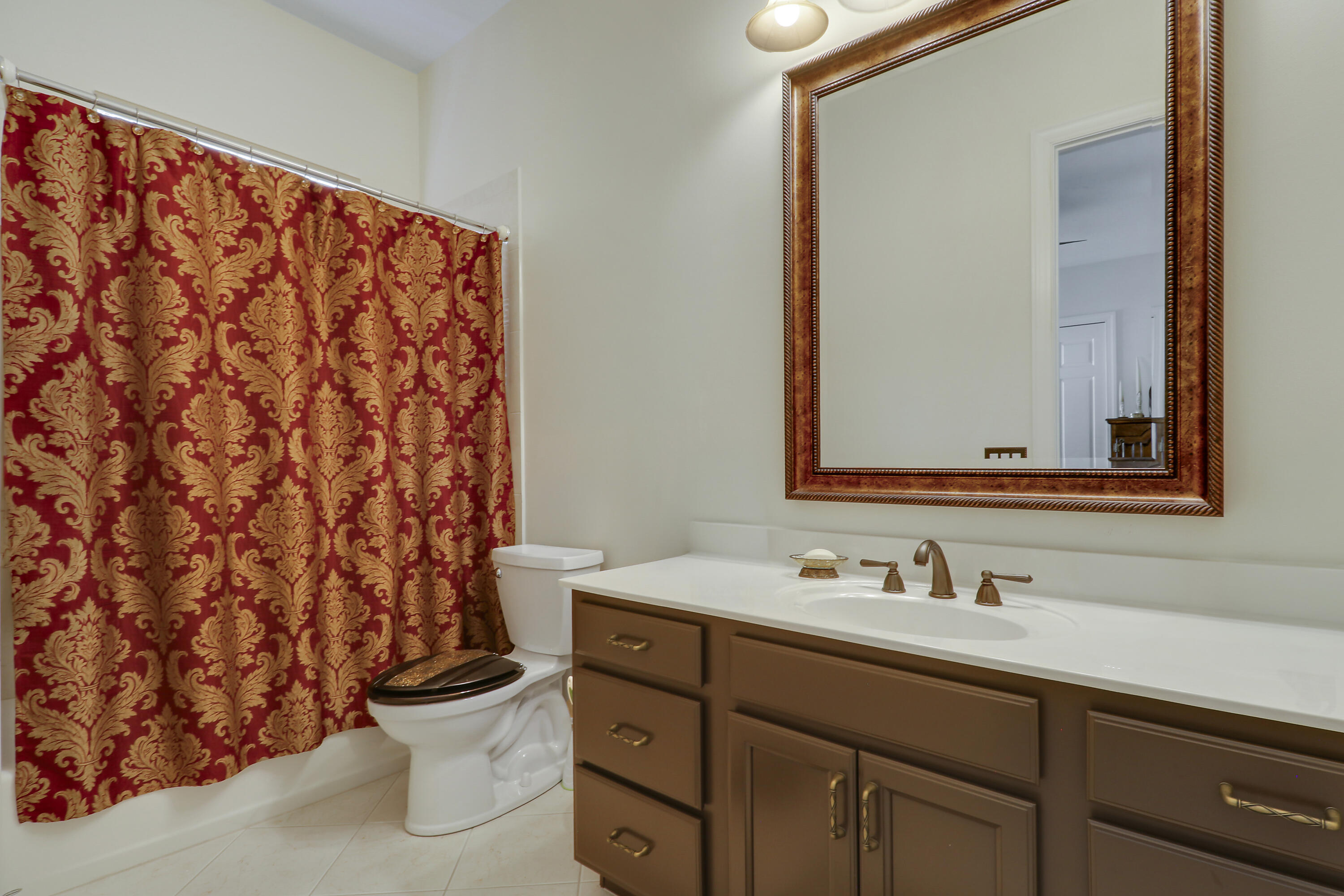8618 Tompson Point Road Port St. Lucie, FL 34986 - Photo 34 of 76 Bathroom 2