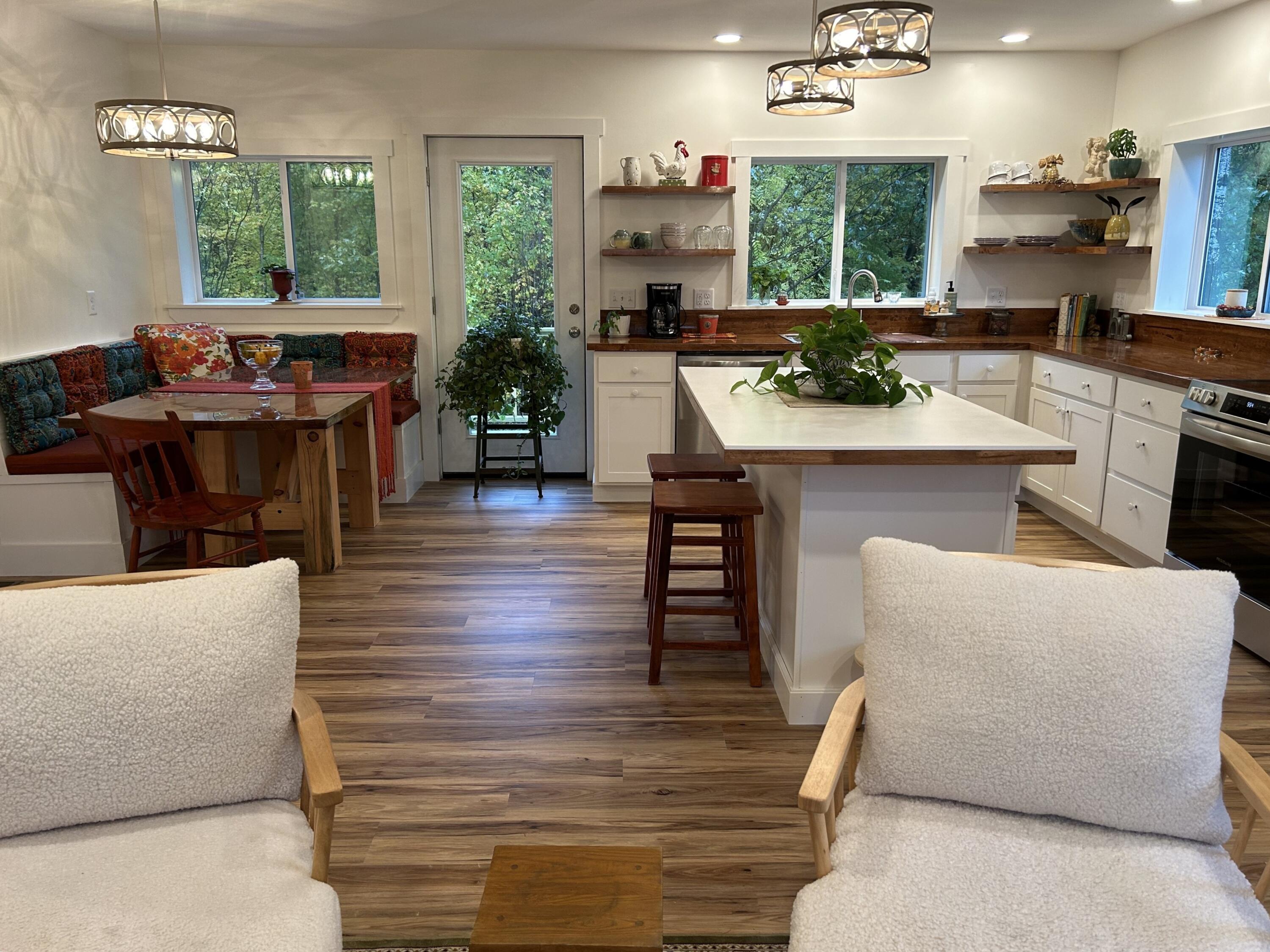 130 Wilton Road Farmington, ME 04938 - Photo 3 of 31 KitchenDinette