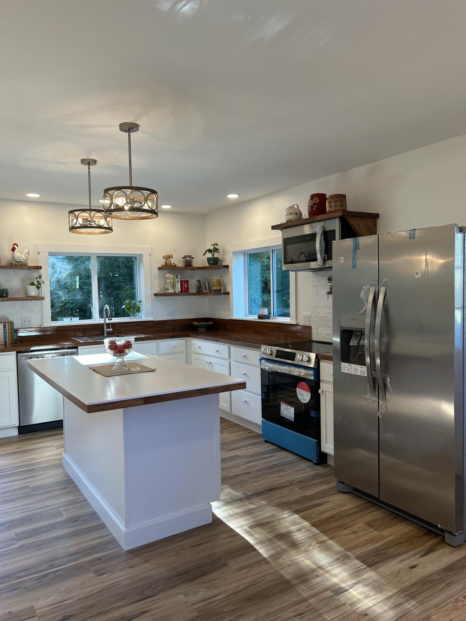 130 Wilton Road Farmington, ME 04938 - Photo 5 of 31 K IslandFrig