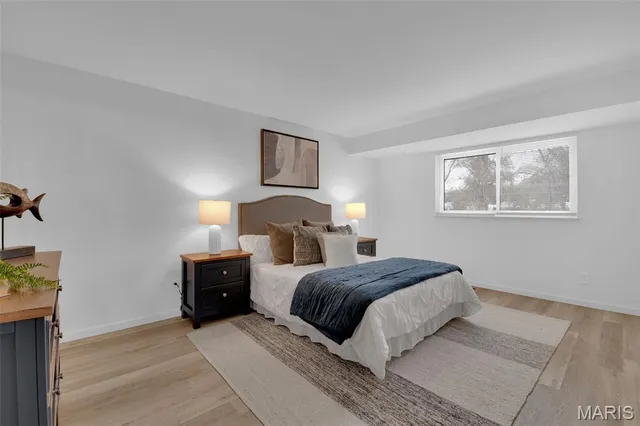 $349,900 | 504 Thornlea Court, Ballwin, MO 63011