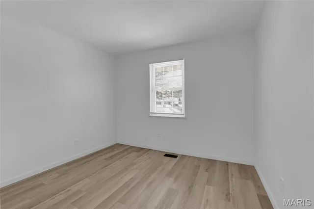 $349,900 | 504 Thornlea Court, Ballwin, MO 63011