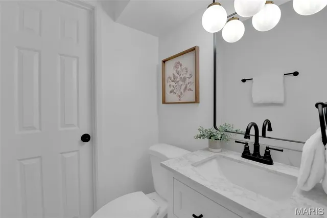 $339,900 | 504 Thornlea Court, Ballwin, MO 63011