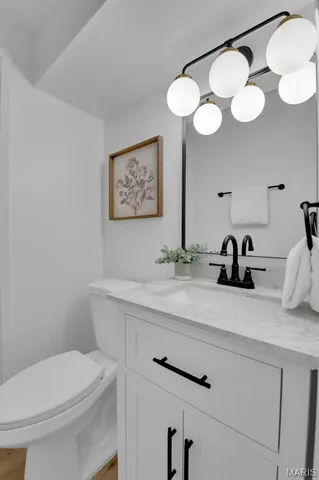 $339,900 | 504 Thornlea Court, Ballwin, MO 63011