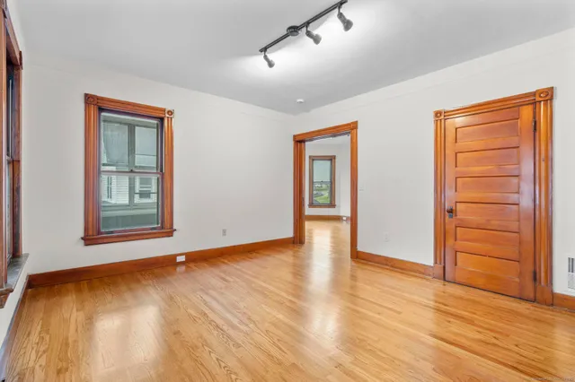 $2,200 | 32 Oak Avenue, Unit A, Shelton, CT 06484