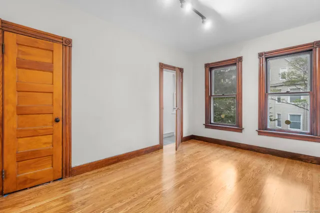 $2,200 | 32 Oak Avenue, Unit A, Shelton, CT 06484