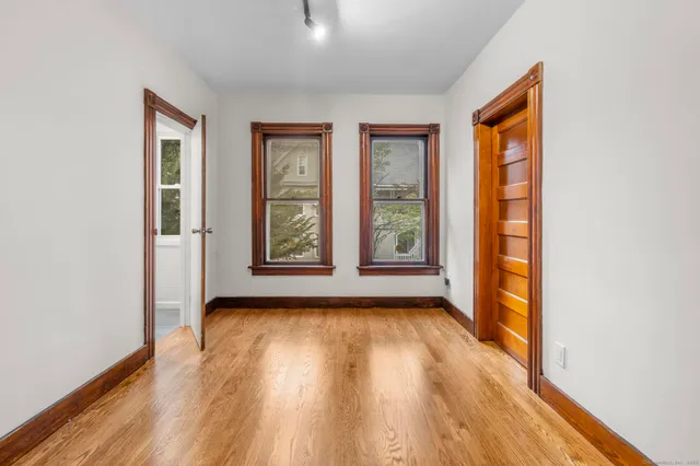 $2,200 | 32 Oak Avenue, Unit A, Shelton, CT 06484