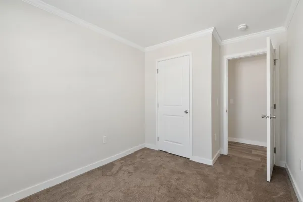 $521,400 | 169 Butternut Road, Hartford, VT 05001