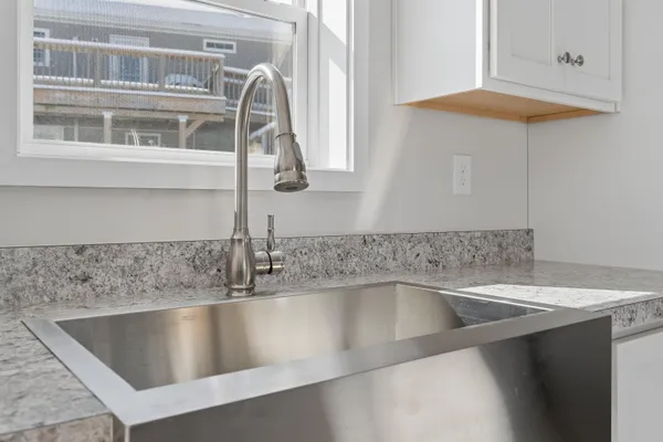 $521,400 | 169 Butternut Road, Hartford, VT 05001